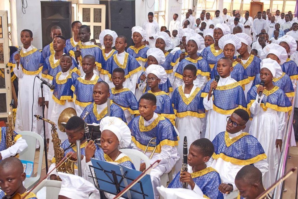 Atunbi Church Choir2